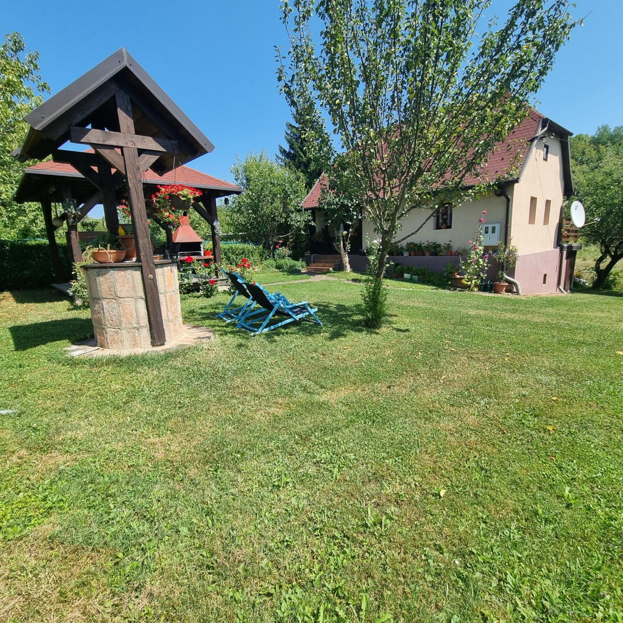 Kuca Za Odmor Bajtica Villa Jesenovec Esterno foto