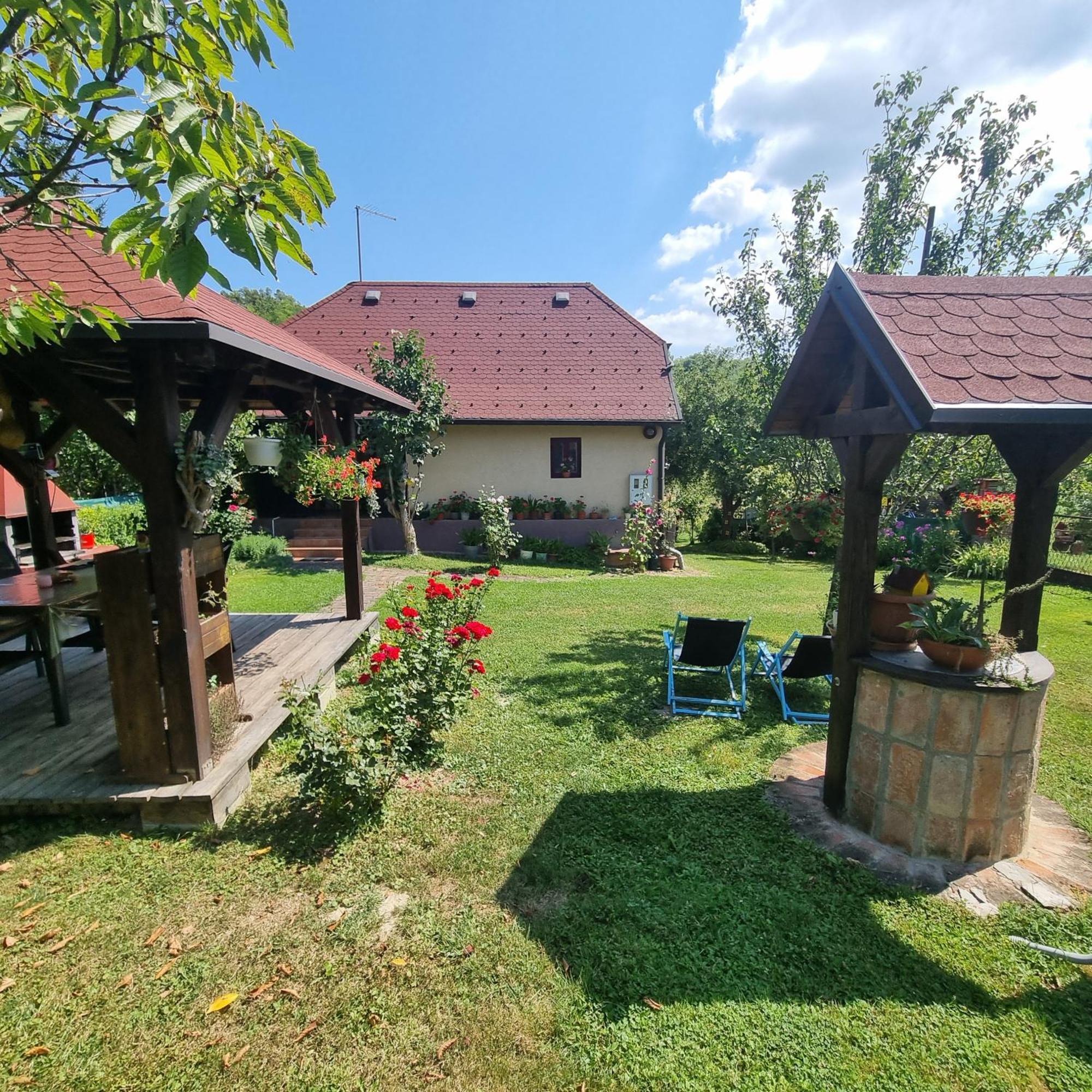 Kuca Za Odmor Bajtica Villa Jesenovec Esterno foto